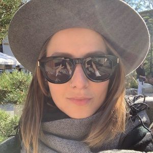 Meet your Posher, Veronika